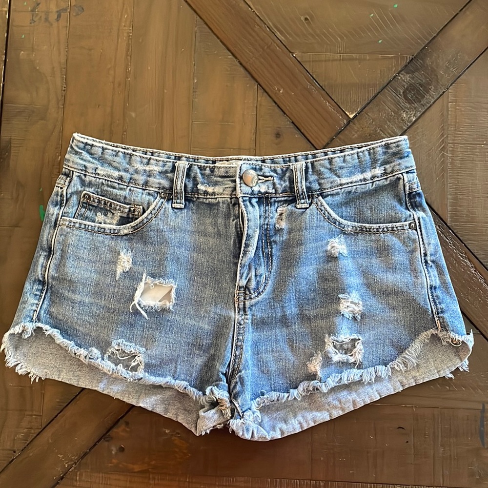 Free People mid waist denim cutoff shorts, size 28